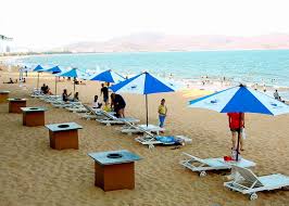 Biển trước mặt sau của Khách sạn Hải Âu