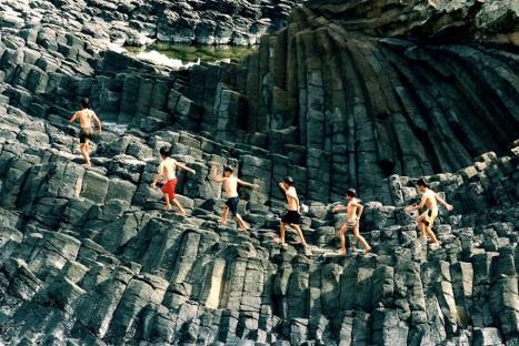Ghềnh Đá Đĩa Tuy Hòa - Thắng cảnh quốc gia điểm đến trong tour Quy nhơn - Tuy Hòa
