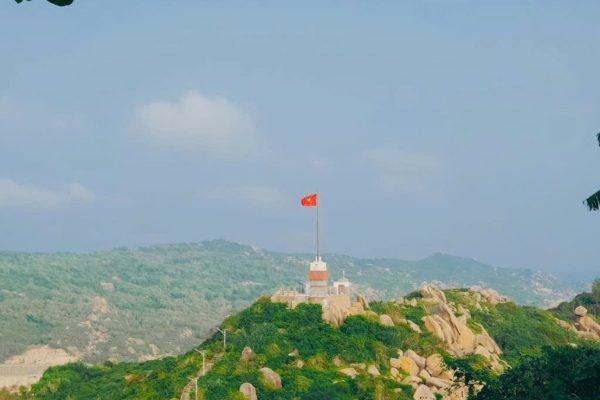 Cột cờ Cù Lao Xanh